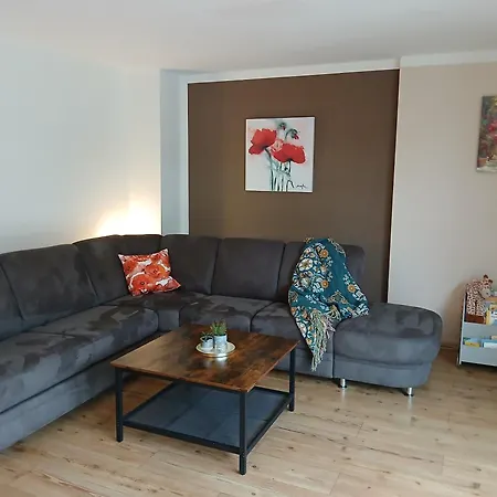 Ferienwohnung Gartenblick - Netflix - Parken - Kueche - Klimaanlage - Shuttle Zum Hockenheimring شقة *