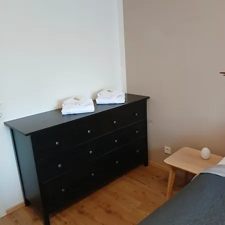 Ferienwohnung Gartenblick - Netflix - Parken - Kueche - Klimaanlage - Shuttle Zum Hockenheimring Altlussheim